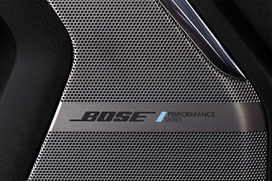 Speakers View of GMC Yukon