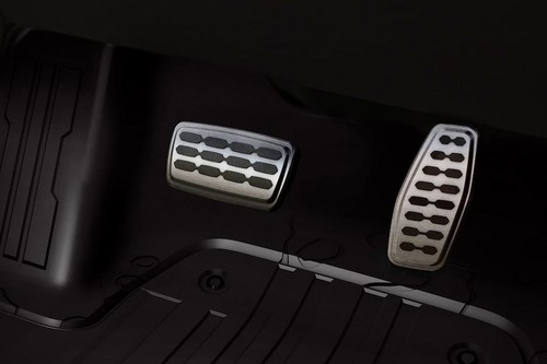 Hummer EV Pickup Richbrook Competition Foot Pedal Set