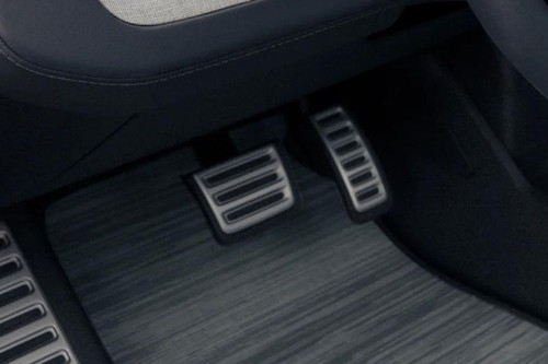 R3 Richbrook Competition Foot Pedal Set