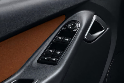 Lada Granta Liftback Drivers Side In Side Door Controls