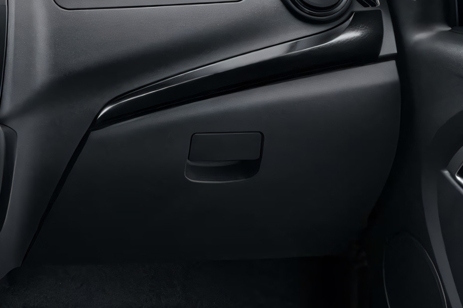 Lada Granta Liftback Glove Box