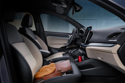 Vesta Sedan Front Seats