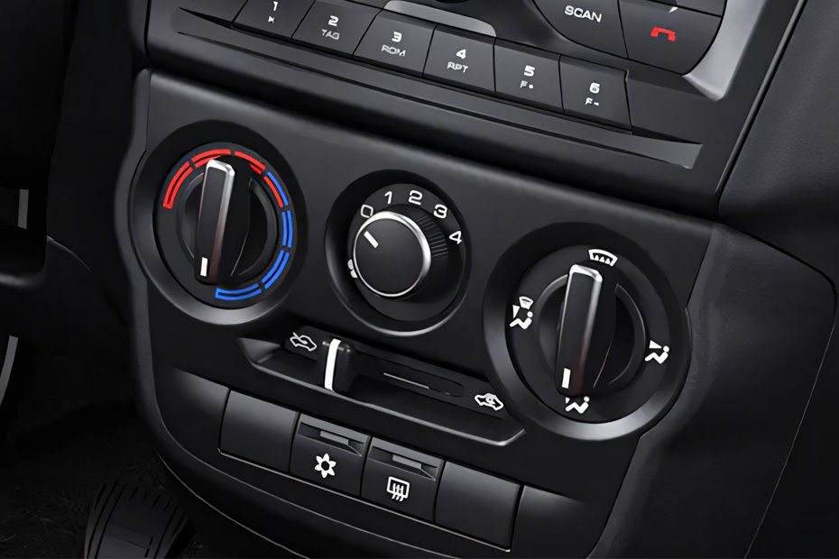 Front AC Controls of Lada Granta Sport Liftback