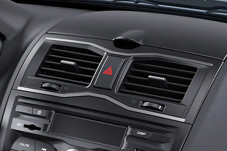Granta Sport Sedan Front Ac Vents