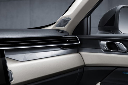 01 Front Side Ac Vents