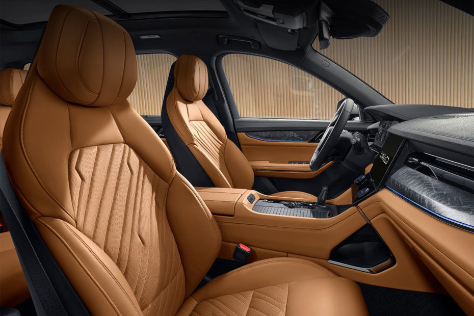 09 Front Seats