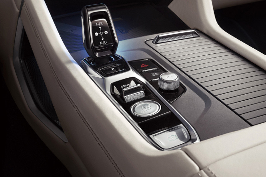 LYNK&CO 09 Gear Shifter