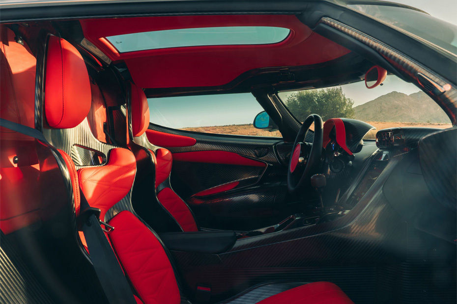 CC850 Front Seats