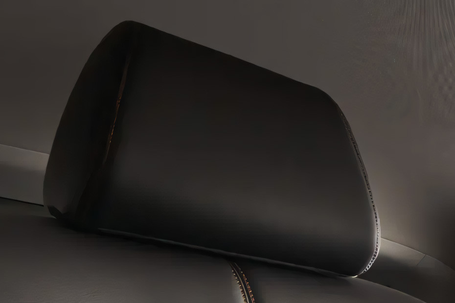 ZR-V Front Seat Headrest