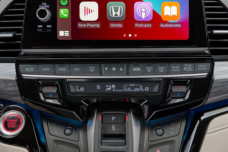 Front AC Controls of Honda Odyssey