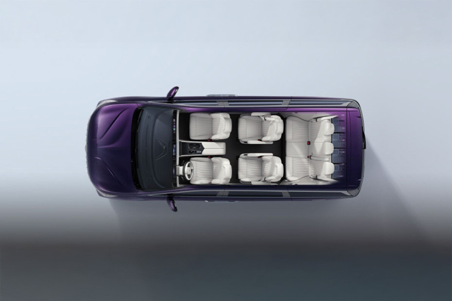Voyah Dream Front And Rear Seats Together