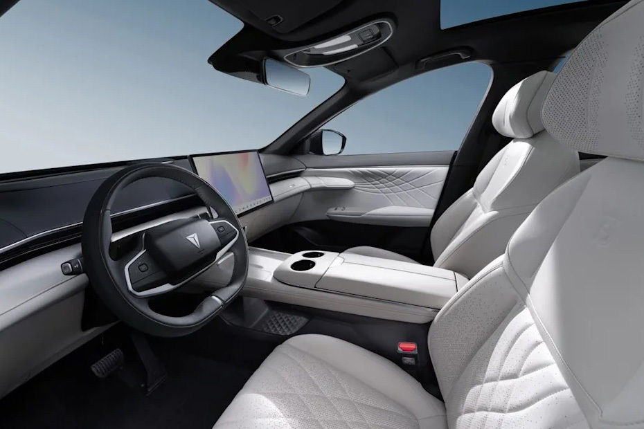 S07 Front Seats