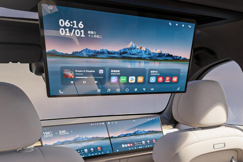 Rear Seat Entertainment of Deepal S09