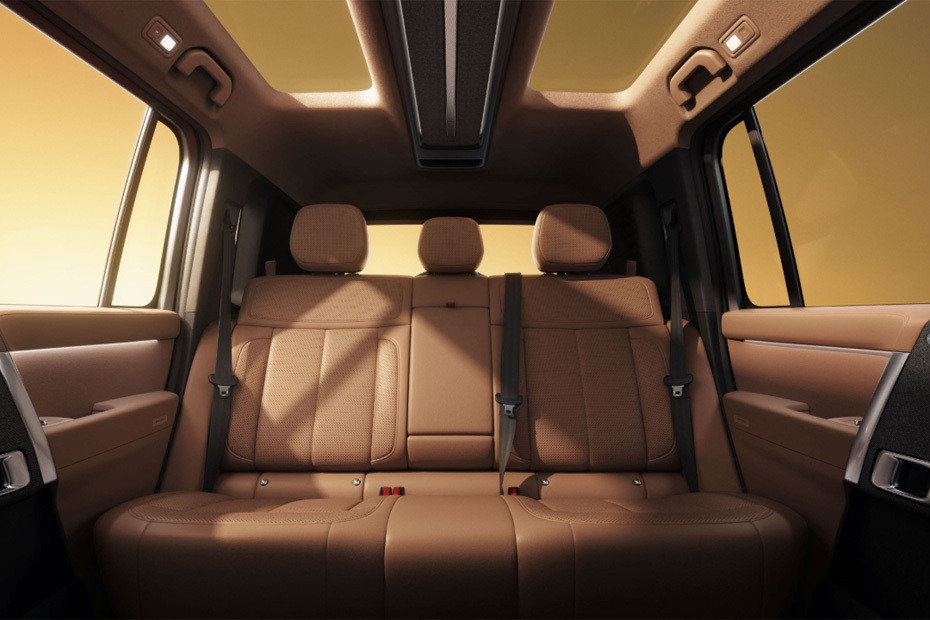 iCaur V27 Rear Seats