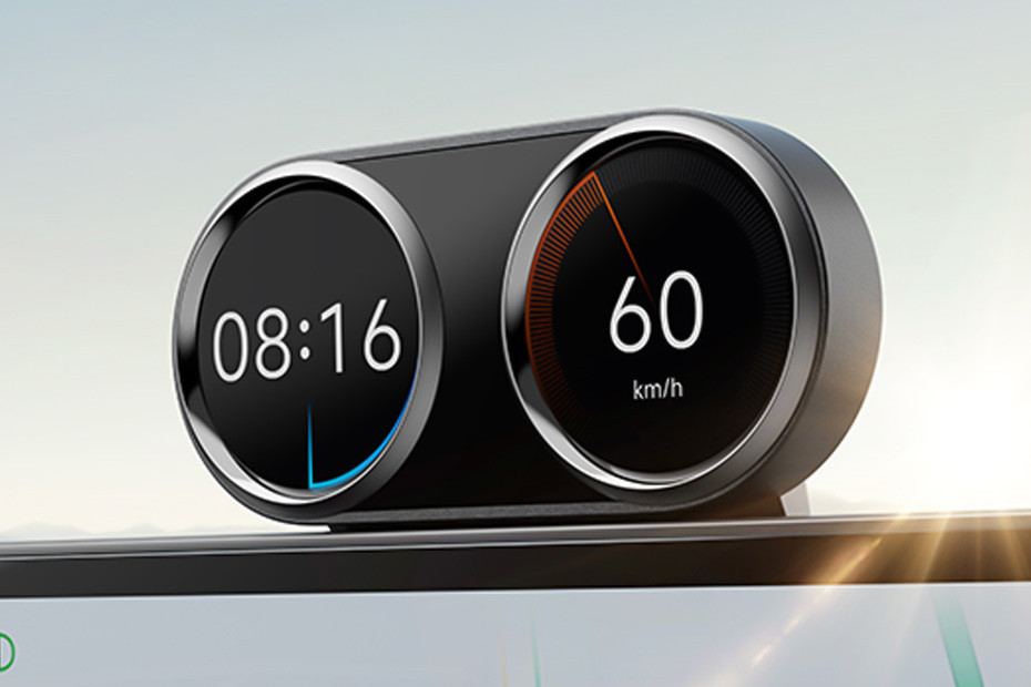clock in Xiaomi SU7