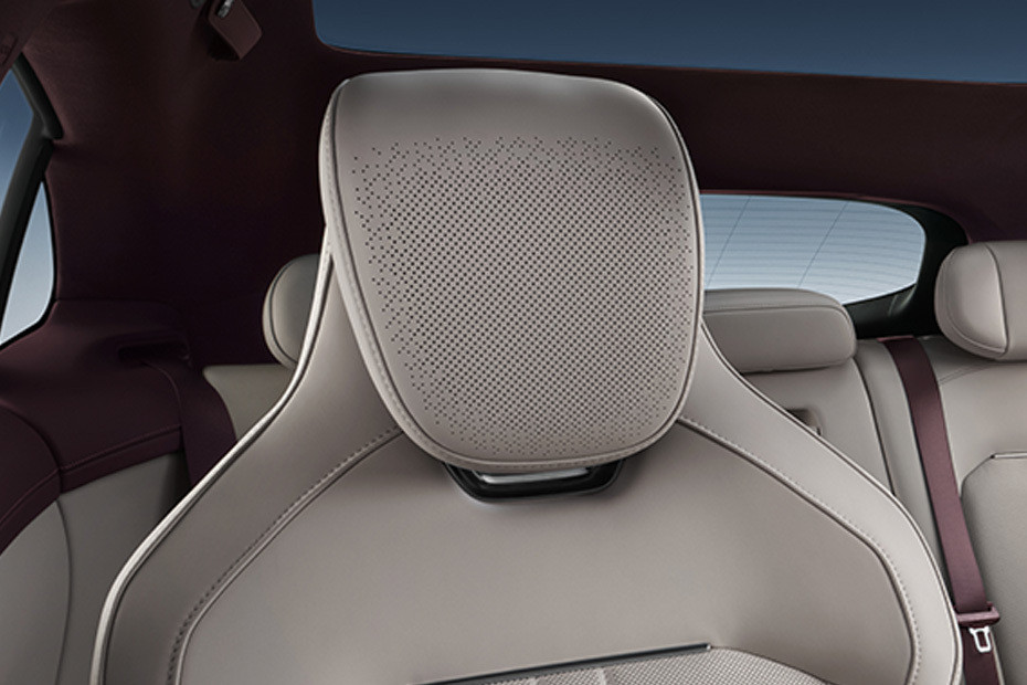 YU7 Front Seat Headrest