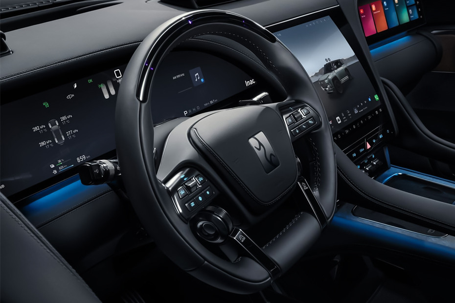Yangwang U8 Steering Wheel