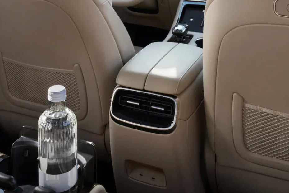 5 Rear AC Controls