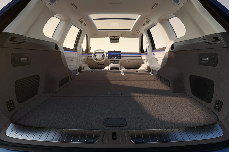 Folding Seats of AITO 7