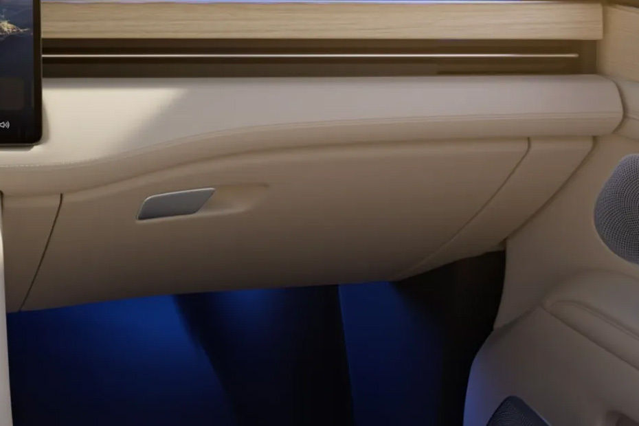 AITO 7 Glove Box