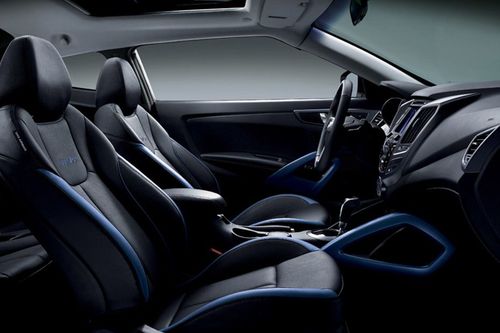 Veloster Turbo  Front Seats