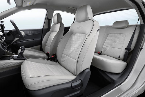 Hyundai Grand i10 Front And Rear Seats Together