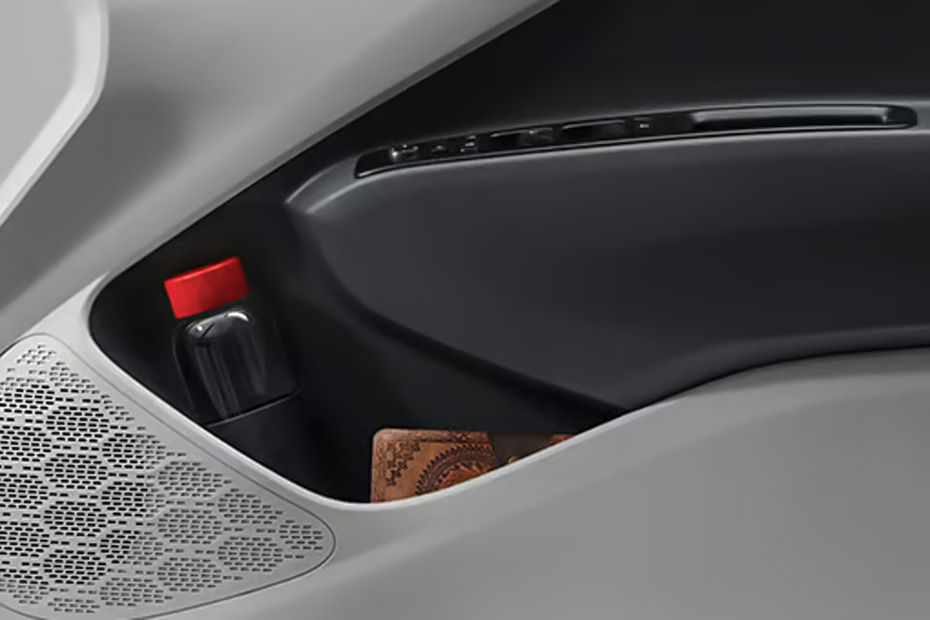 Side Bottle Holder of Grand i10