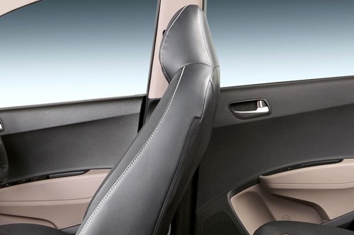 Grand i10 5DR Front Seat Headrest