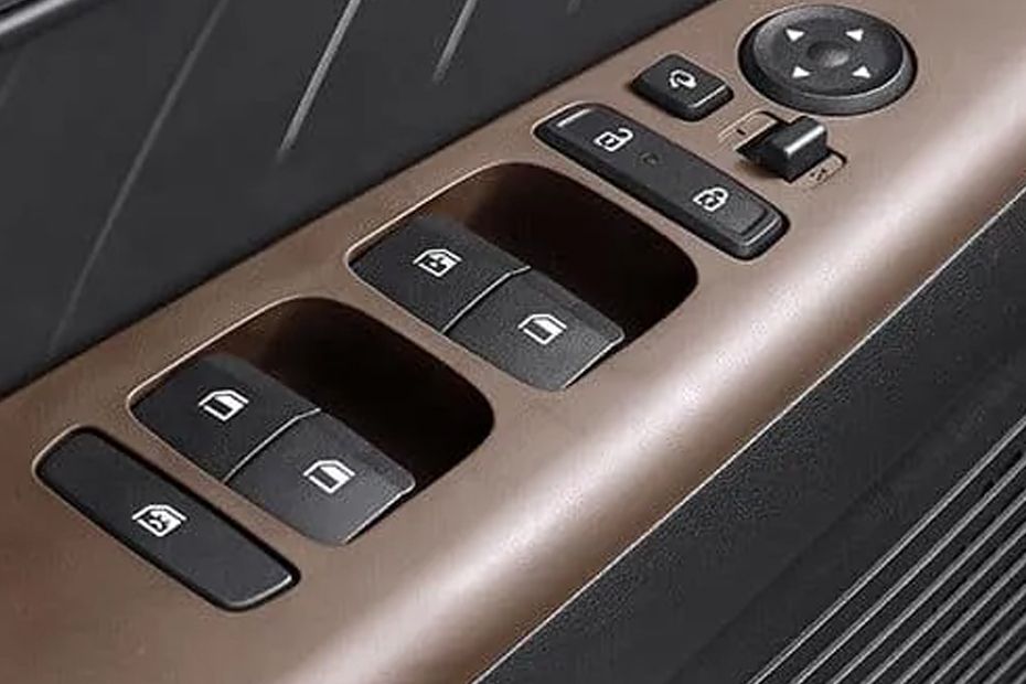 Hyundai Accent Drivers Side In Side Door Controls