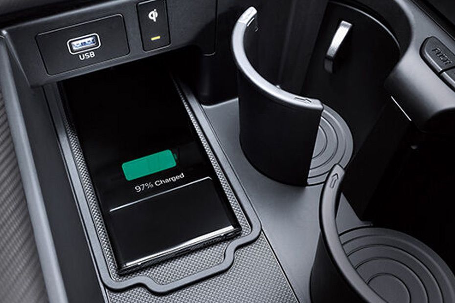 Power Accessories Outlet View of Hyundai Palisade (2022-2024)