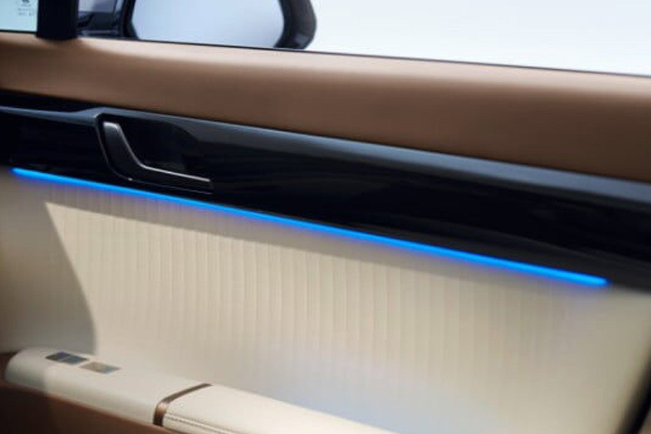 door handle interior of Hyundai Azera