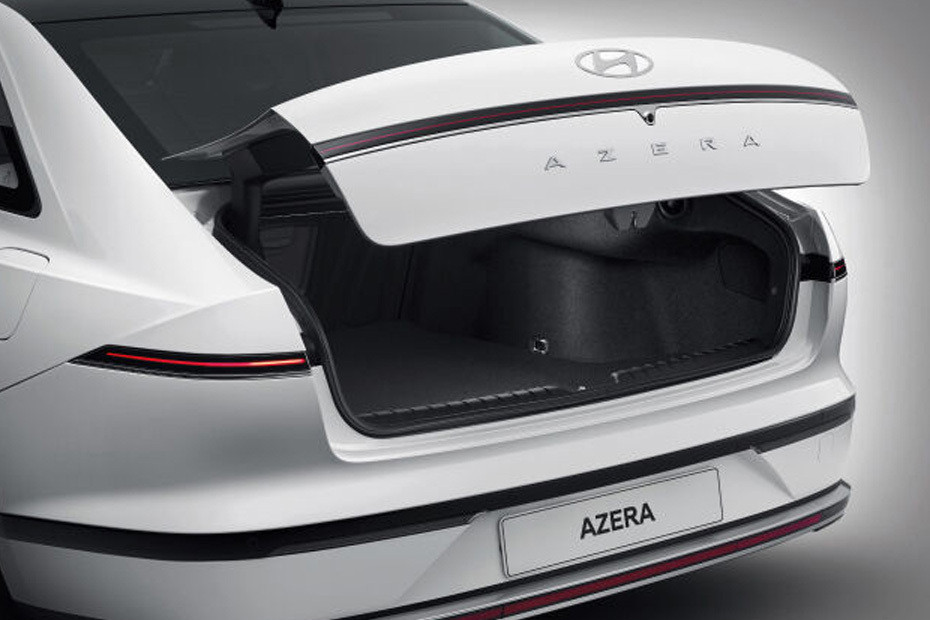 Azera Trunk Open