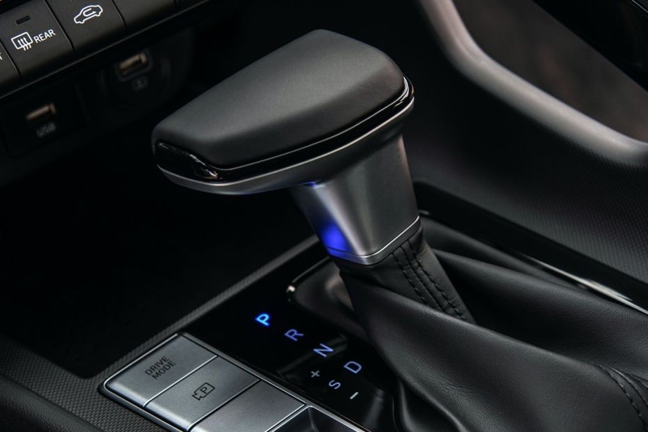 Hyundai Elantra (2021-2024) Gear Shifter