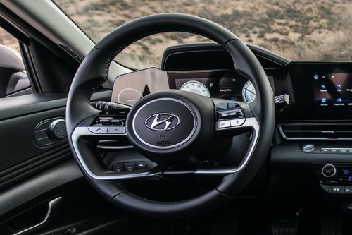 Hyundai Elantra (2021-2024) Steering Wheel