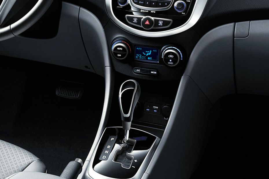 Hyundai Accent (2012-2021) Gear Shifter