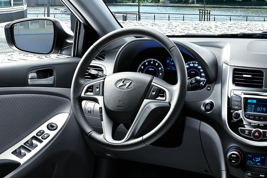 Hyundai Accent (2012-2021) Steering Wheel