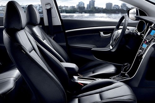 i30 Front Seats