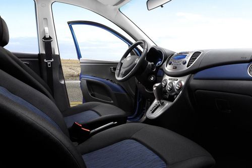 i10 Front Seats