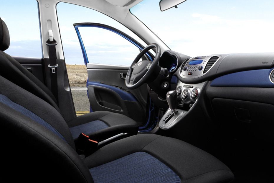 i10 Front Seats