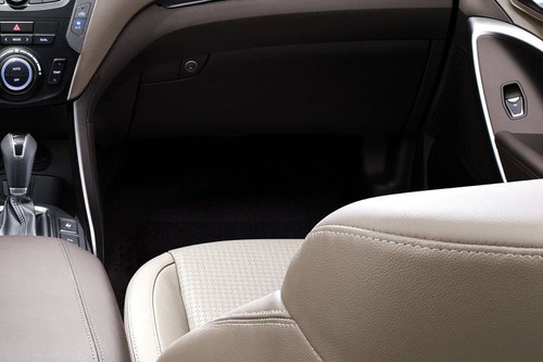 Hyundai Santa Fe (2012-2021) Glove Box