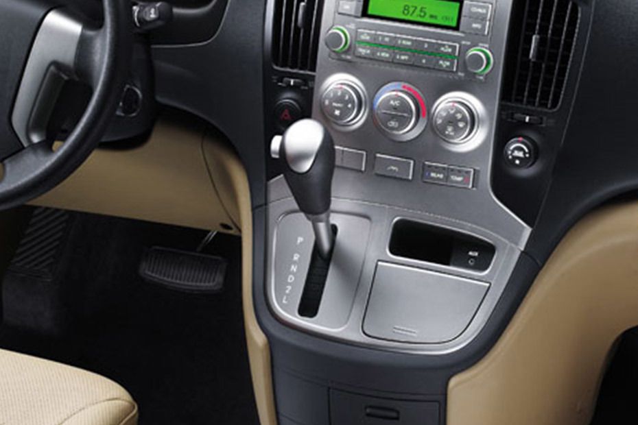 Hyundai H-1 Gear Shifter