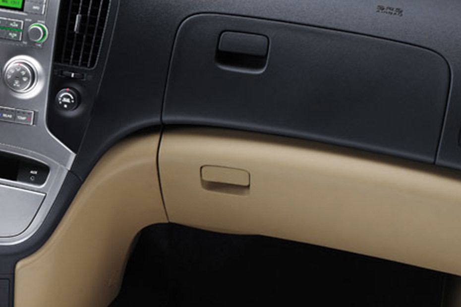 Hyundai H-1 Glove Box