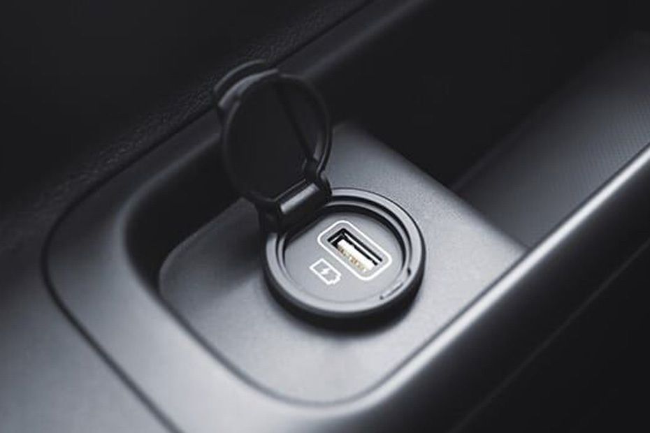 Power Accessories Outlet View of Hyundai Staria