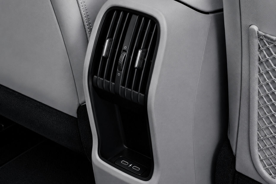 Kona Rear AC Controls