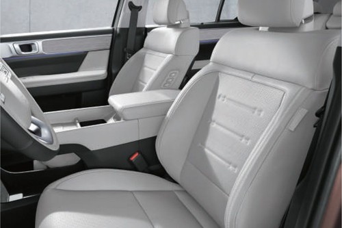 Santa Fe Front Seats
