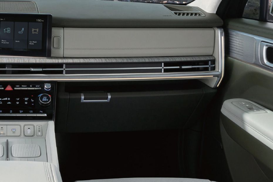 Hyundai Santa Fe Glove Box