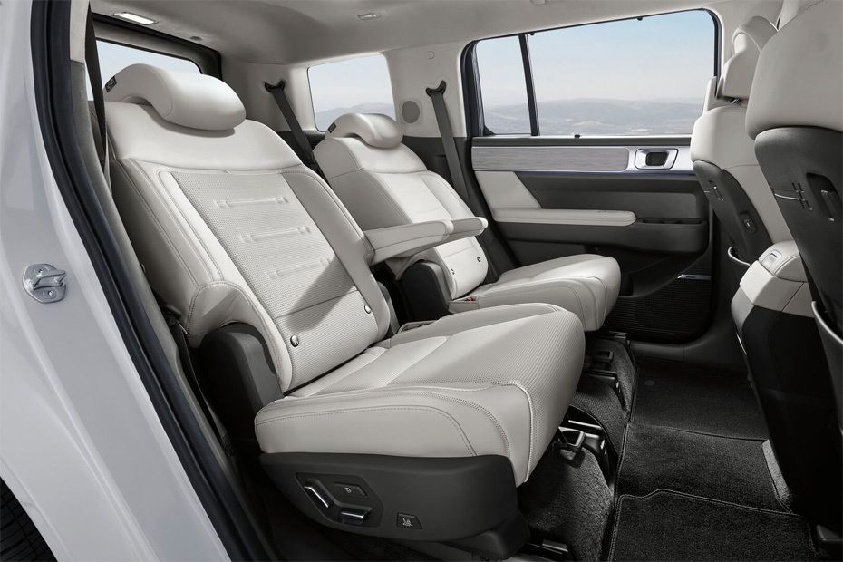 Hyundai Santa Fe Rear Seats