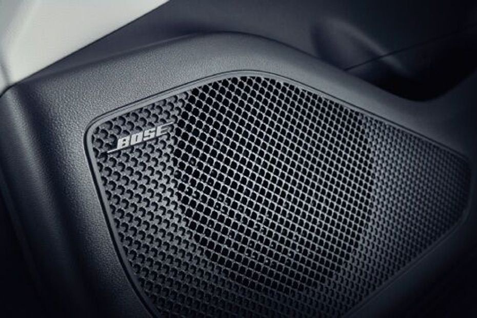 Speakers View of Hyundai Tucson