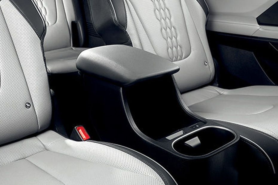 Creta Grand (2023-2024) Front Center Divider