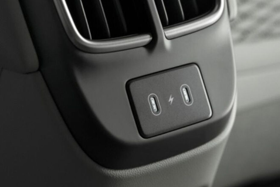 Power Accessories Outlet View of Hyundai Ioniq 6